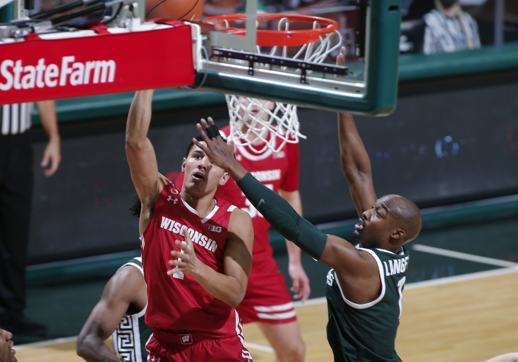 UW 85, Michigan State 76